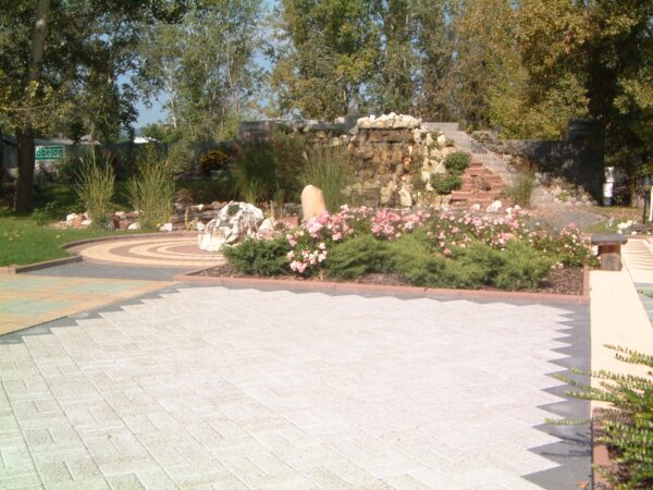 biro-mintapark-kerti-reszletek biro-mintapark-kerti-reszletek